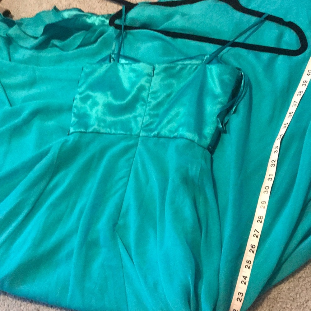 Prom dress - Picture 4 of 11